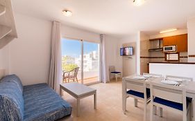 Avenida - MC Apartments Ibiza